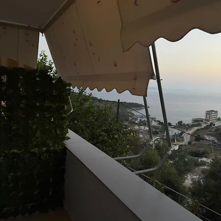 Sunlight Apartment&room Daire Saranda