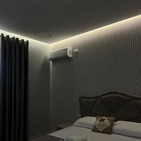 Sunlight Apartment&room * Saranda