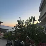 Sunlight Apartment&room Sarandë