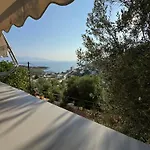Sunlight Apartment&room アパート Sarandë