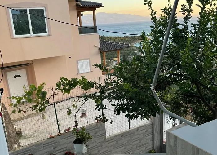 Sunlight Apartment&room Appartement Sarandë