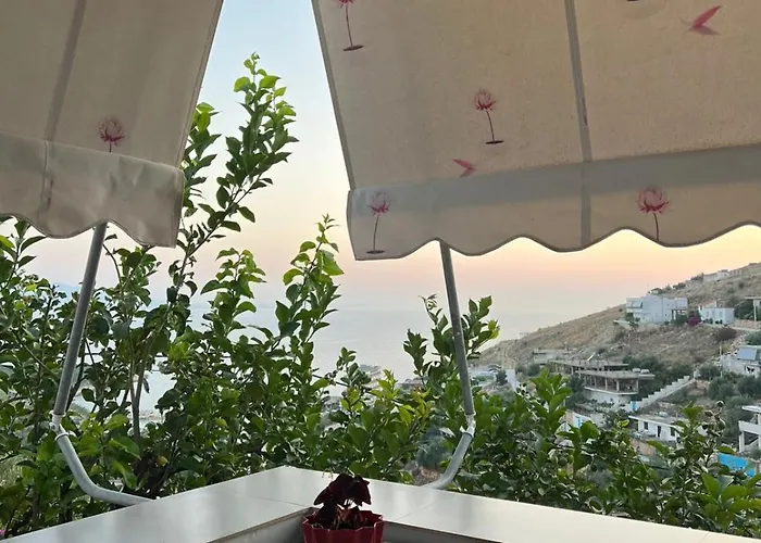 Sunlight Apartment&room * Sarandë