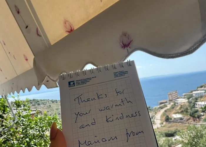 Sunlight Apartment&room Sarandë